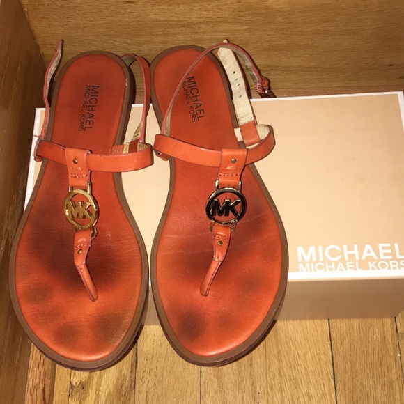 Michael Kors Sondra genuine leather Sandals size 9M - Picture 6 of 7
